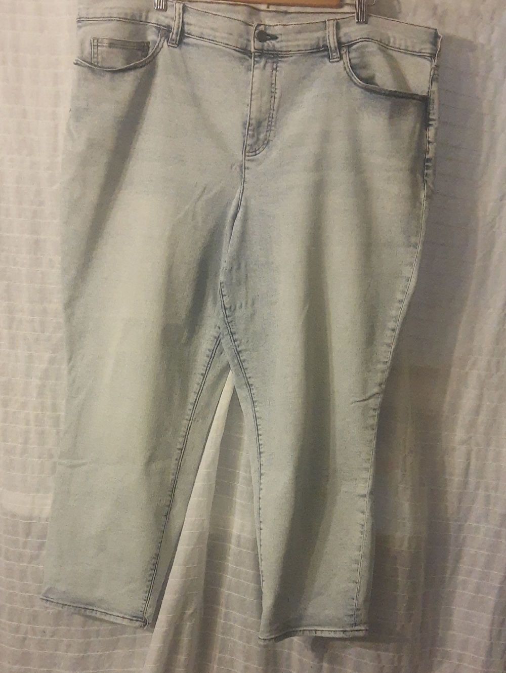 Lands' End Faded Light Blue Ankle Jeans